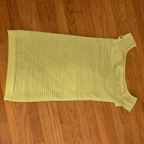 BCBGGeneration green bodycon dress - Picture 6 of 8